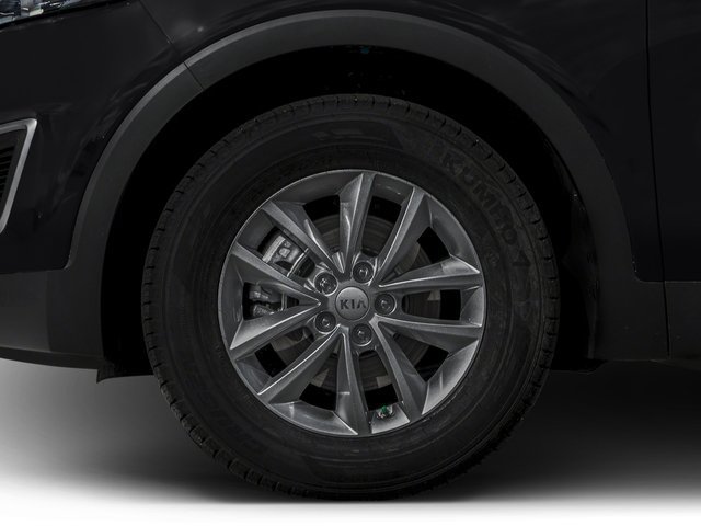 Used 2017 Kia Sorento AWD image 14