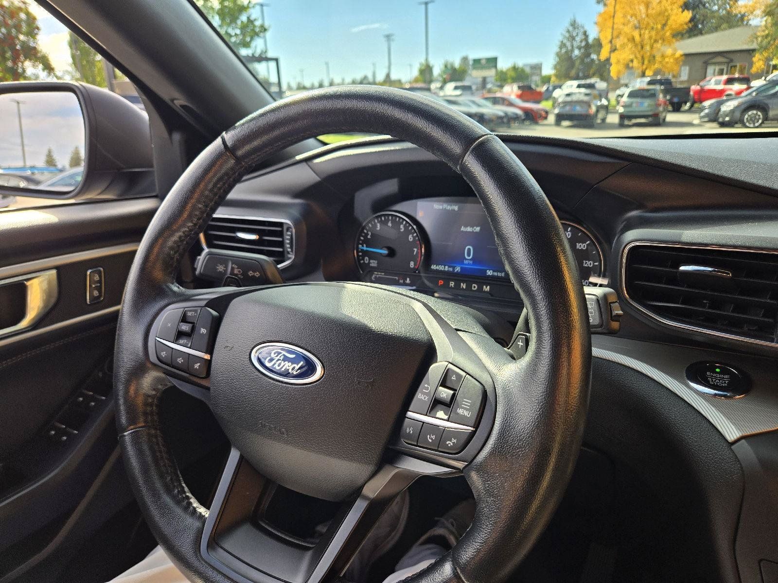 Used 2020 Ford Explorer XLT w/ Equipment Group 202A AWD/4WD image 18
