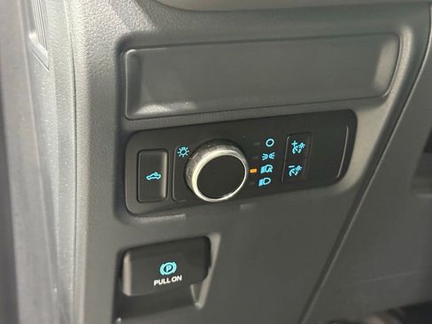 Used 2024 Ford F150 XL image 14