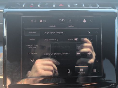 Used 2023 Jeep Grand Cherokee Altitude image 37