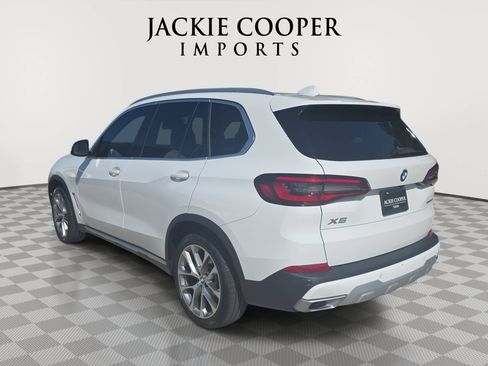 Used 2023 BMW X5 xDrive40i w/ Parking Assistance Package AWD/4WD image 7