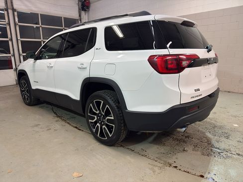 Used 2019 GMC Acadia SLT w/ Black Edition image 4