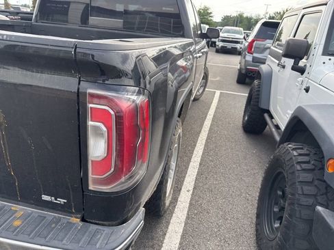 Used 2017 GMC Sierra 1500 SLT AWD/4WD image 6