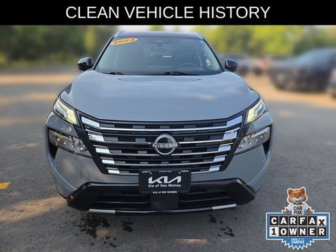 Used 2024 Nissan Rogue Platinum AWD/4WD image 8