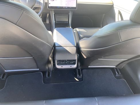 Used 2020 Tesla Model 3 Long Range image 22