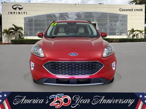 Used 2022 Ford Escape SEL w/ Technology Package FWD image 2