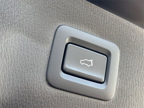 Used 2023 MAZDA CX-5 AWD 2.5 S w/ Preferred Package image 16