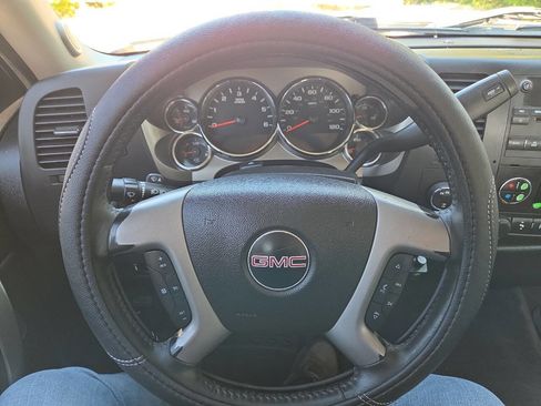 Used 2013 GMC Sierra 2500 SLE w/ SLE Preferred Package image 29