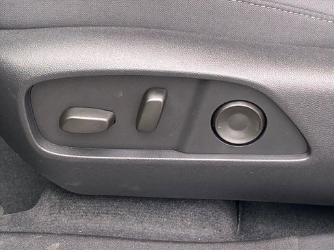 New 2026 Chevrolet Equinox LT w/ Convenience Package II image 15