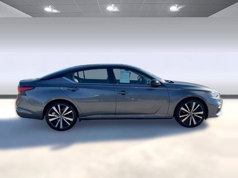 Used 2021 Nissan Altima 2.5 SR image 7