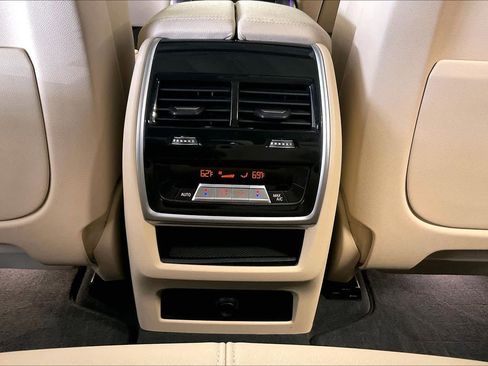 Used 2021 BMW X5 sDrive40i w/ Premium Package 2 image 33