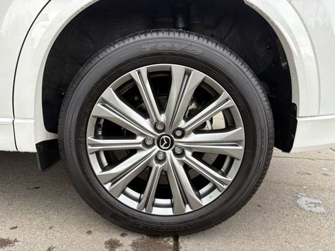 Used 2025 MAZDA CX-5 Signature image 10