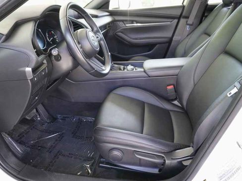 Used 2021 MAZDA MAZDA3 s image 9