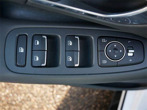 Used 2023 Hyundai Sonata SEL Plus w/ Cargo Package image 18