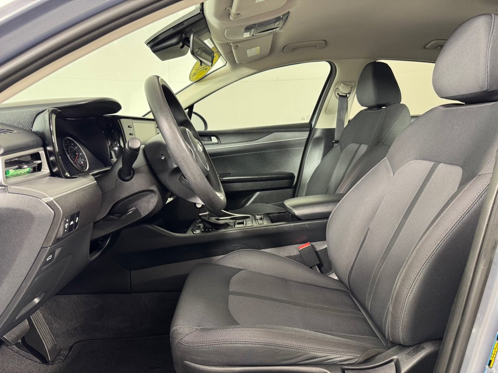 Used 2021 Kia K5 LX FWD image 10