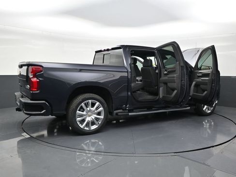 Used 2024 Chevrolet Silverado 1500 High Country w/ High Country Premium Package image 28