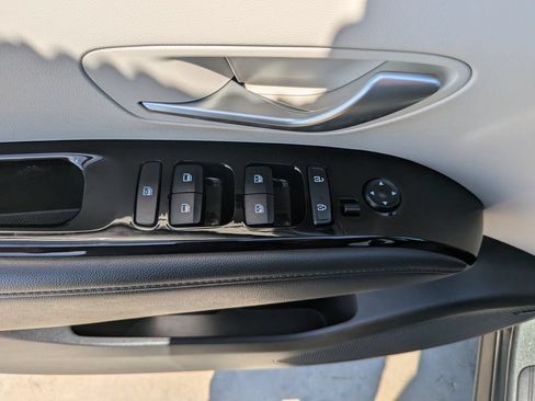 Used 2022 Hyundai Tucson SEL w/ Convenience + Premium Package FWD image 19