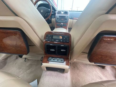 Used 2009 Maserati Quattroporte image 21