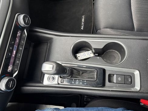 Used 2019 Nissan Altima 2.5 SV image 57