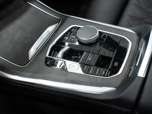 Used 2026 BMW X5 xDrive40i AWD/4WD image 21