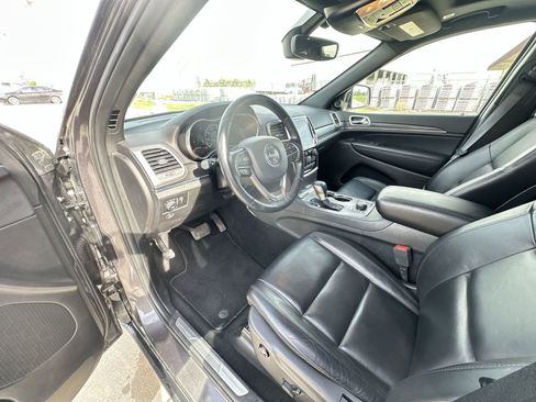 Used 2021 Jeep Grand Cherokee Limited AWD/4WD image 10