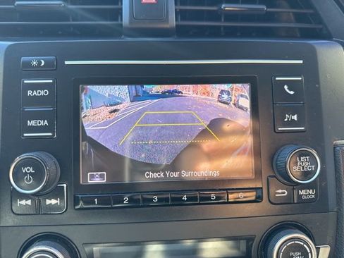 Used 2019 Honda Civic LX image 21