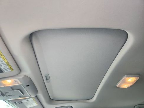 Used 2018 Toyota Tundra Platinum image 25