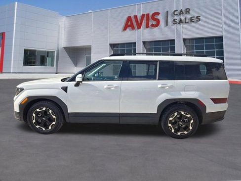 Used 2025 Hyundai Santa Fe SEL image 11