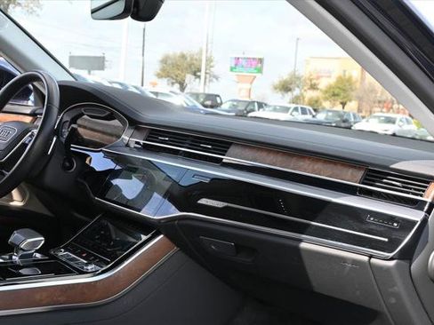 Used 2022 Audi A8 L 3.0T AWD/4WD image 22
