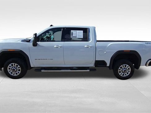 Certified 2024 GMC Sierra 2500 SLE w/ SLE Value Package; image 6