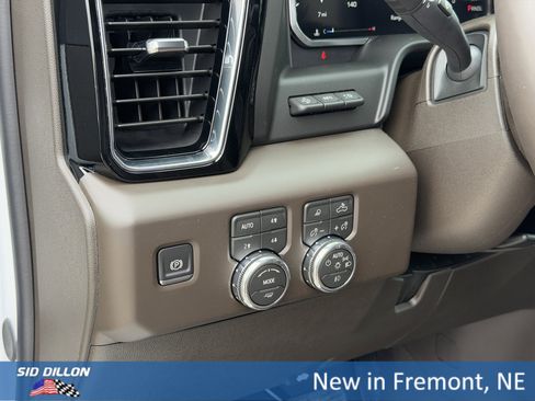 New 2026 GMC Sierra 2500 Denali AWD/4WD image 14