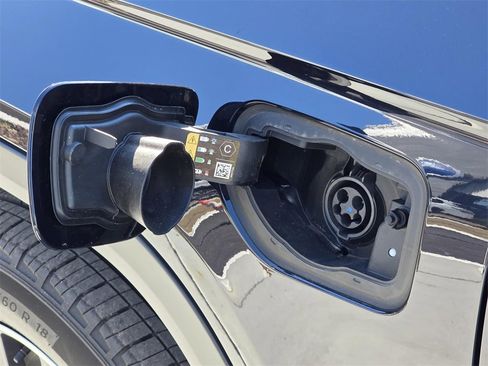 Used 2024 Jeep Grand Cherokee Limited 4xe w/ Trailer Tow Package image 37