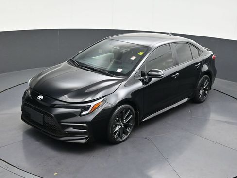 Used 2026 Toyota Corolla SE FWD image 10