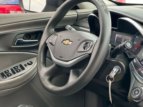 Used 2016 Chevrolet Impala LS image 29