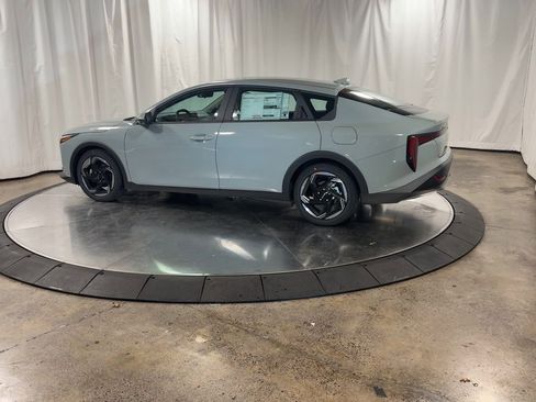 Certified 2025 Kia K4 EX image 6