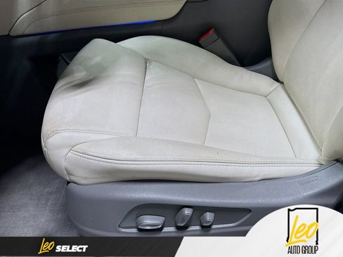 Used 2019 Cadillac XT5 Luxury AWD/4WD image 23