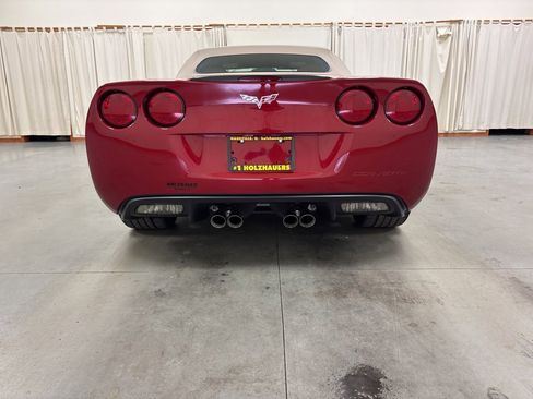 Used 2008 Chevrolet Corvette Convertible w/ Preferred Equipment Group image 7