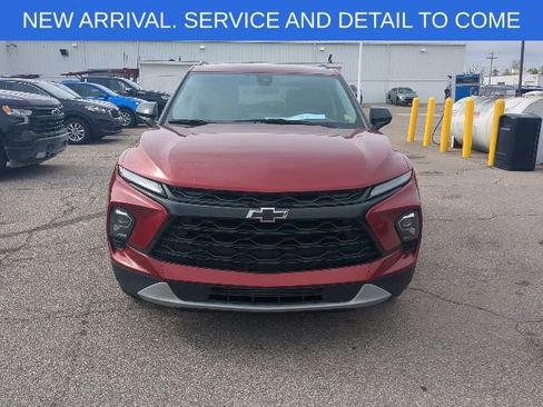 Used 2023 Chevrolet Blazer LT w/ Midnight/Sport Edition FWD image 10