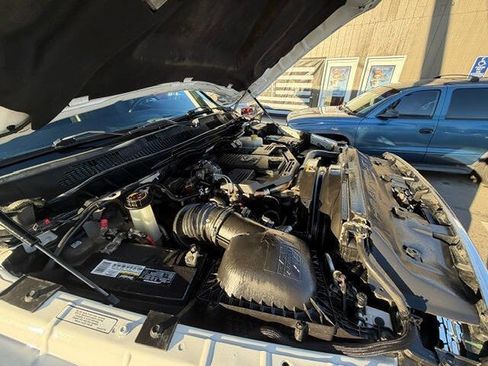 Used 2016 RAM 3500 Laramie w/ Snow Chief Group AWD/4WD image 30
