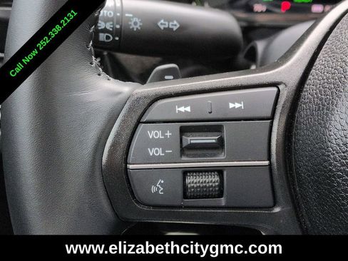 Used 2025 Honda Accord Sport image 24