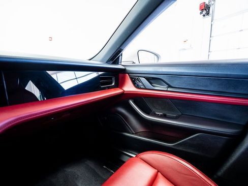 Used 2021 Porsche Taycan 4S image 46