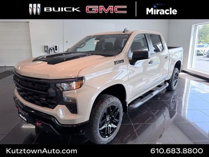 Used 2023 Chevrolet Silverado 1500 Custom Trail Boss w/ LPO, Dark Essentials Package