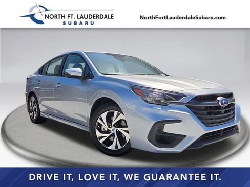 Used 2025 Subaru Legacy Premium AWD/4WD image 1