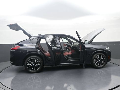 Used 2025 BMW X4 xDrive30i w/ Premium Package AWD/4WD image 45