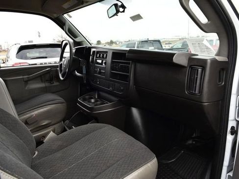 Used 2024 GMC Savana 2500 w/ Driver Convenience Package image 8