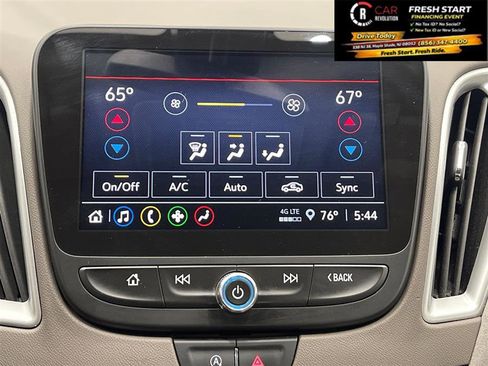 Used 2022 Chevrolet Malibu LT FWD image 19