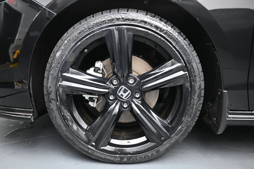 Used 2025 Honda Accord Sport image 12