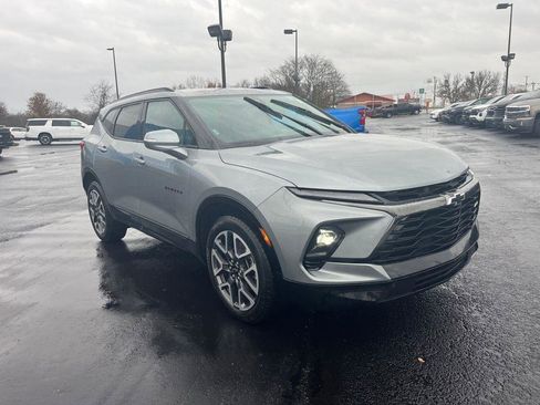 Used 2025 Chevrolet Blazer RS image 7