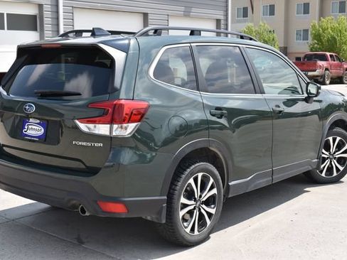 Used 2024 Subaru Forester Limited AWD/4WD image 5
