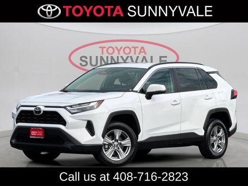 Used 2024 Toyota RAV4 XLE FWD image 2